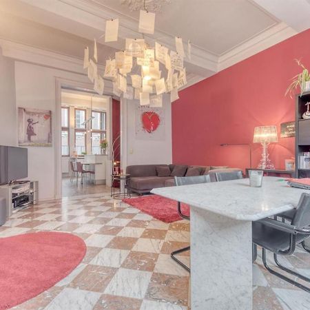 Duplex 2 Chambres Situe Au Centre Du Coeur Historique De Λιέγη Εξωτερικό φωτογραφία