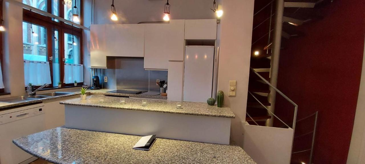 Duplex 2 Chambres Situe Au Centre Du Coeur Historique De Λιέγη Εξωτερικό φωτογραφία